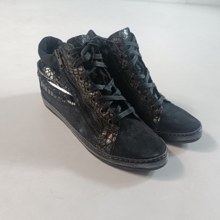 Ботинки женские