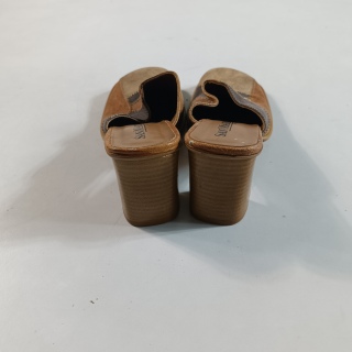 Босоножки женские