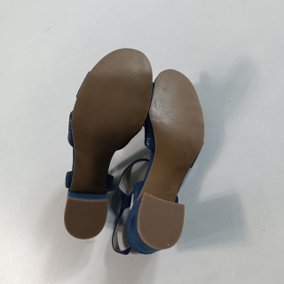 Босоножки женские