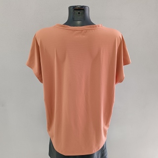 Футболка женская