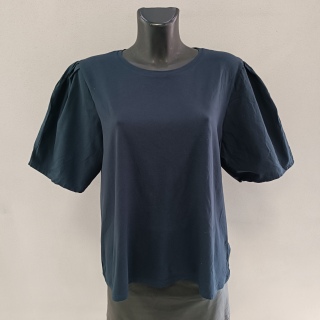 Футболка женская