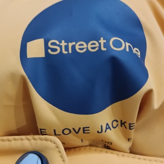 Куртка женская