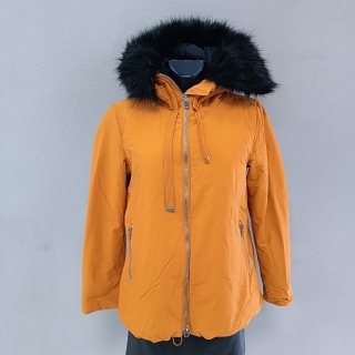 Куртка женская