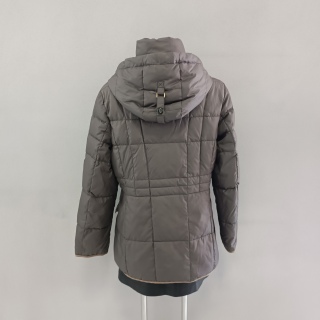 Пуховик женский