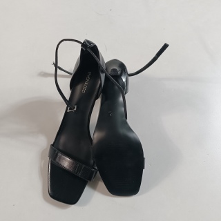 Босоножки женские