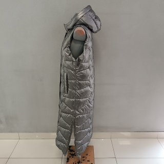 Жилет теплый женский