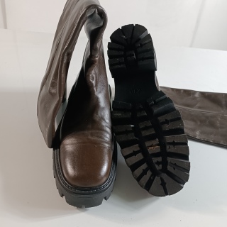 Сапоги женские