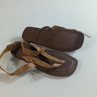 Босоножки женские