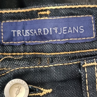 Джинсы женские