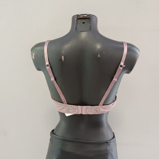 Бюстгальтер