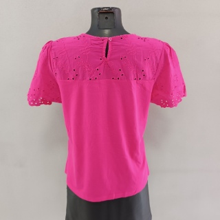 Футболка женская