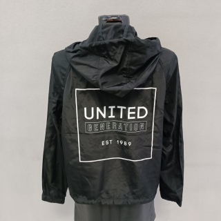 Ветровка женская