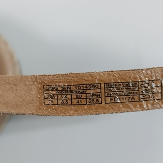 Босоножки женские