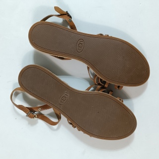 Босоножки женские