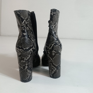 Ботинки женские