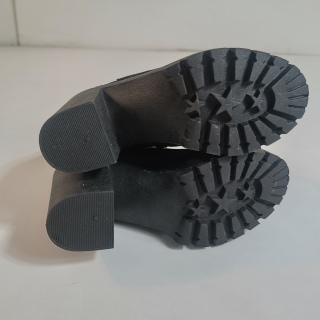 Ботинки женские